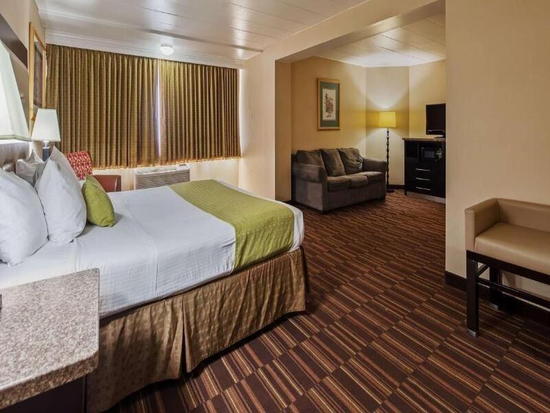 Best Western Louisville East Inn & Suites מראה חיצוני תמונה