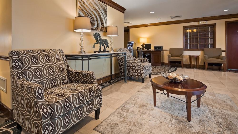 Best Western Louisville East Inn & Suites מראה חיצוני תמונה